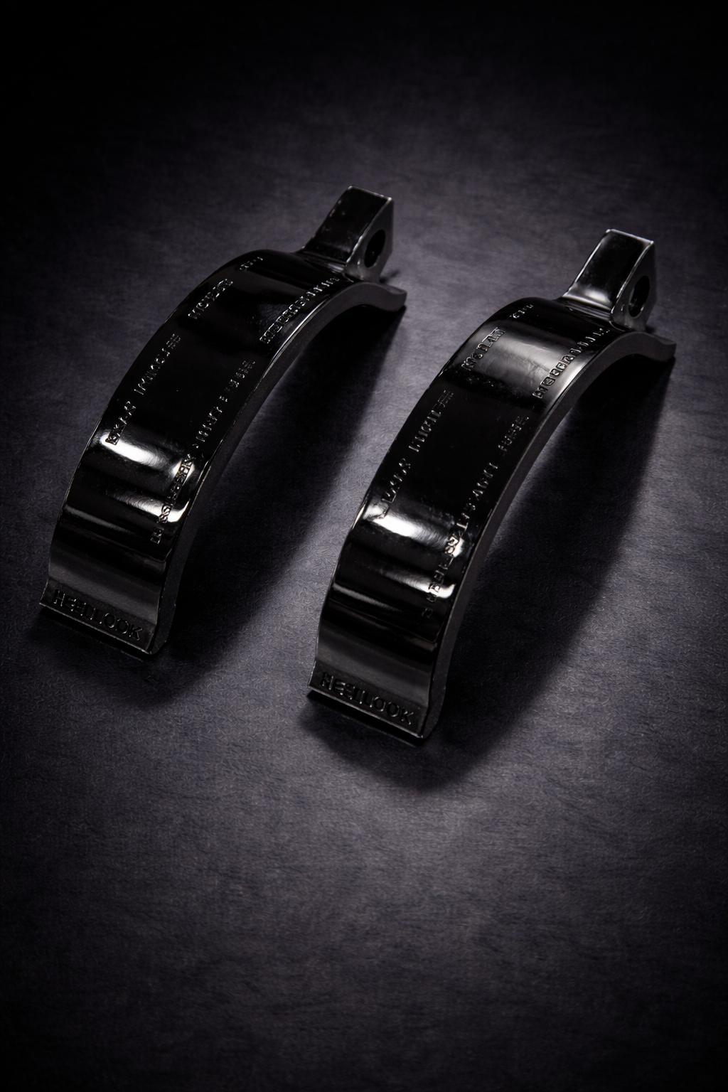 HeelHook™ Black Gloss | Highway Touring Pegs